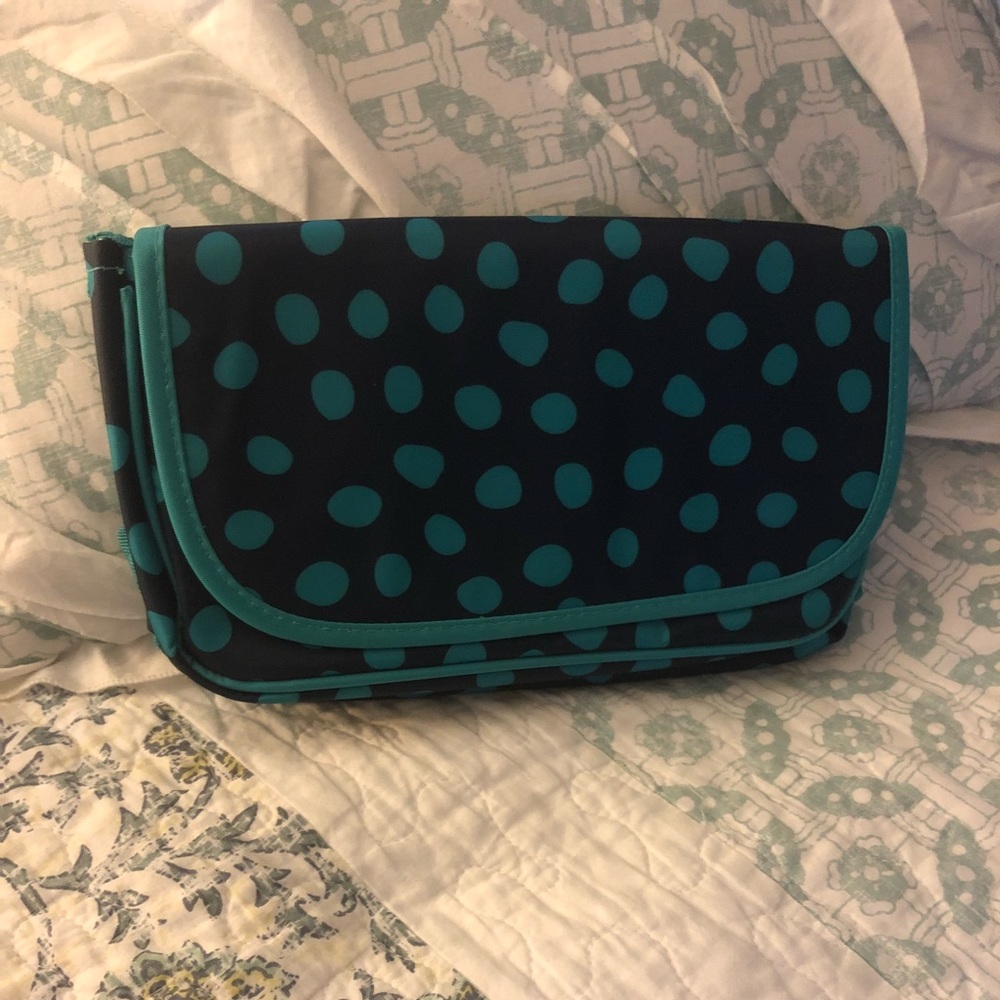NWOT Thirty-One jewelry or makeup organizer
